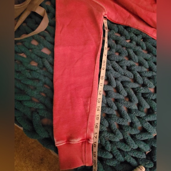 Acadia Sweatshirt - Picture 10 of 10